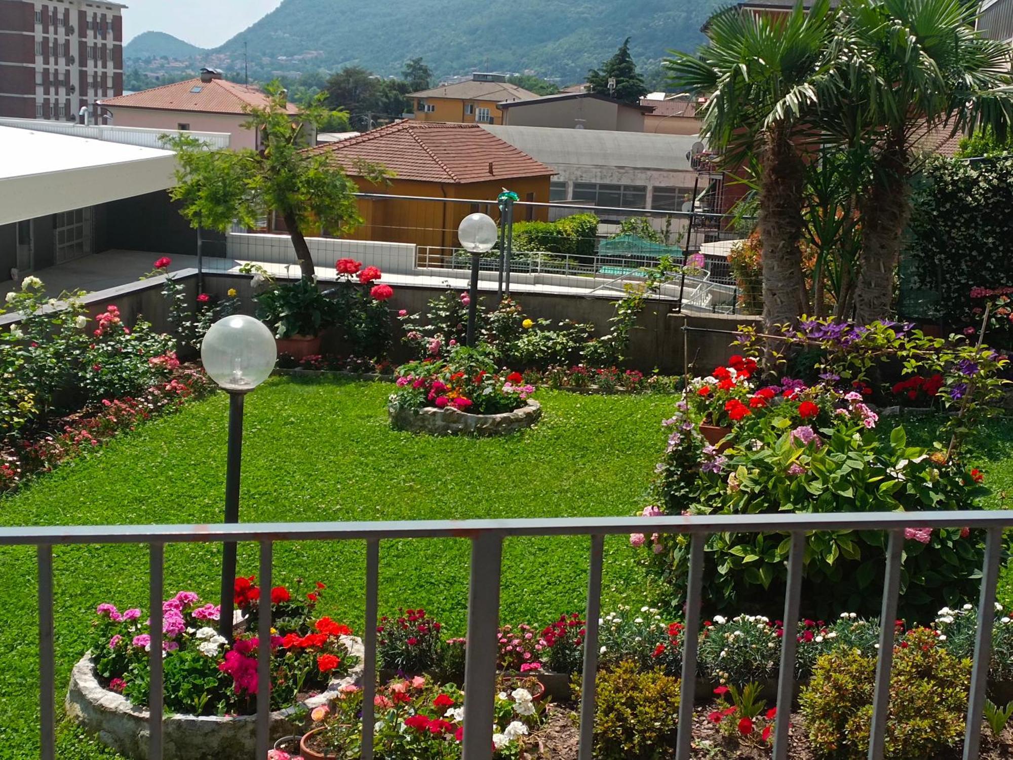 Le Rose Sul Lago 帕斯加特 外观 照片